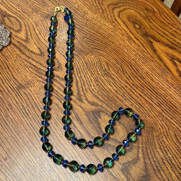 Blue and Green Beaded Necklace - Picture 1 of 4